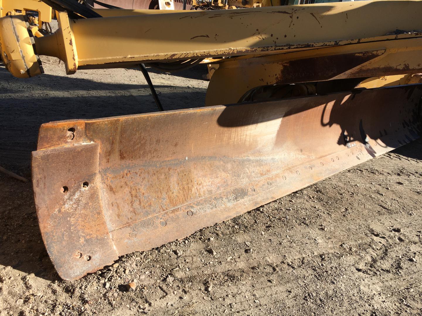 ./imagenes/INVOICE/2019/16407/MOTOCONFORMADORA JOHN DEERE_770C (5).JPG